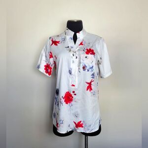 Floral Lightweight Blouse Short Sleeve Notched Neckline Japanese Inspired Medium